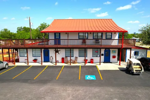 Braunig Lake RV Resort