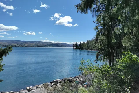 Lake Chelan State Park