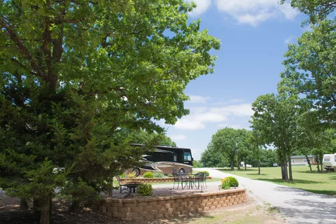 Oklahoma City East KOA Holiday