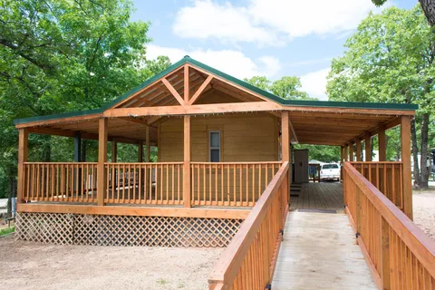 Oklahoma City East KOA Holiday