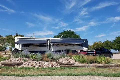 Royal View Camp Resort