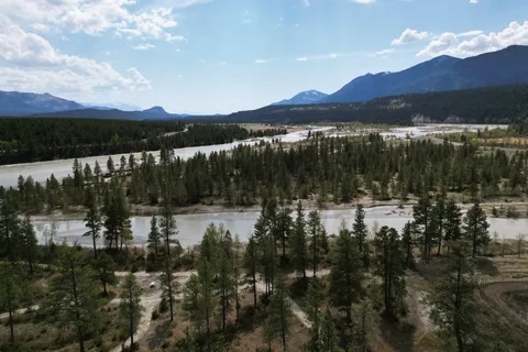 Black Sheep Camp Kootenay River