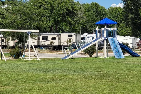 Picture Lake Campground
