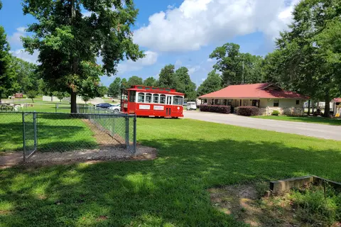 Rainbows End RV Park