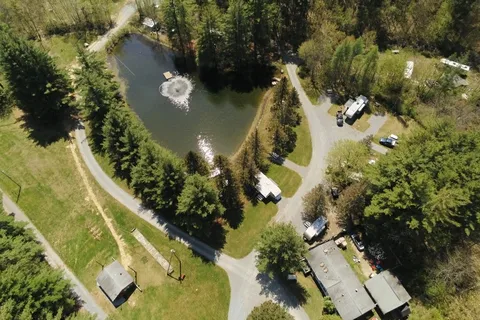 Pine Hollow Campground