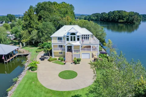 River Rocks Landing