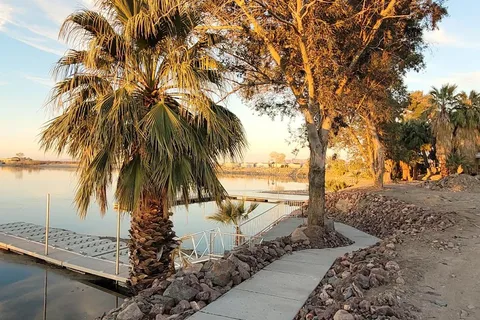 The Palms at River Edge
