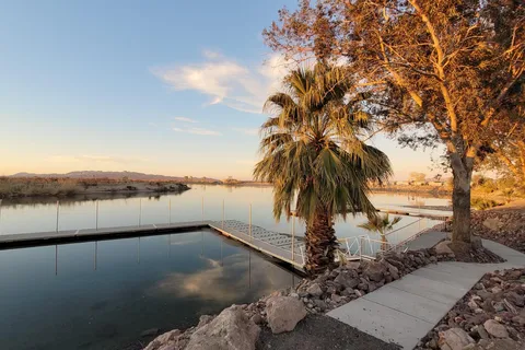 The Palms at River Edge