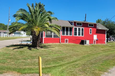 Lake Conroe RV and Camping Resort