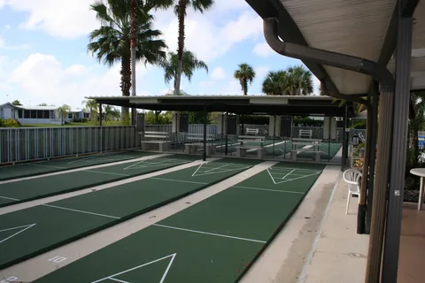 Harbor Lakes RV Resort