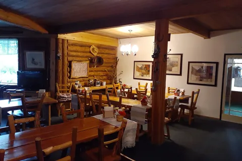 Anglemont Inn