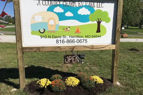 A Country Charm RV Park