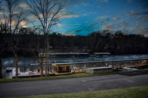 Lindseys Resort on the Little Red River