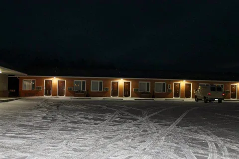 Edgewater Inn And RV Park