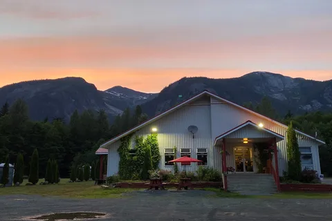 Kasiks Wilderness Resort