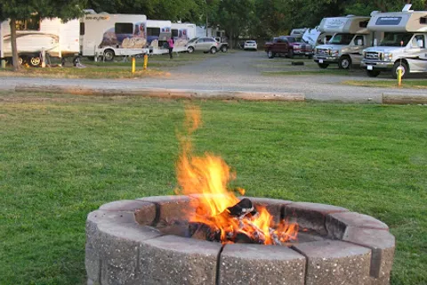 Visalia / Sequoia National Park KOA Journey