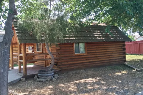 Visalia / Sequoia National Park KOA Journey