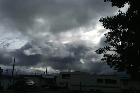 100 Mile Motel and RV Park