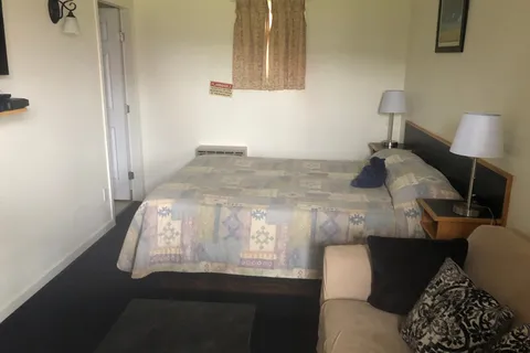 100 Mile Motel and RV Park