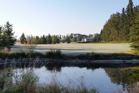 Pipestone Links Golf Course and RV Park near Millet, AB