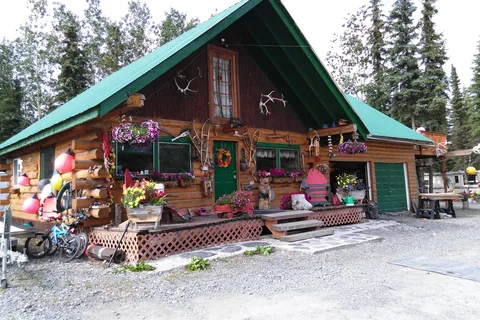 Alaska Canoe and Campgrounds