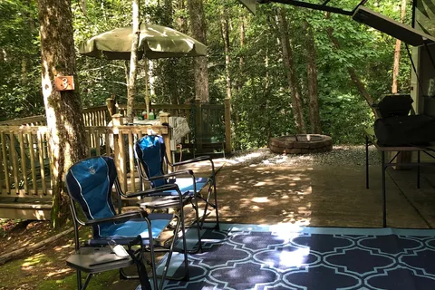 Solitude Pointe Cabins and RV Park