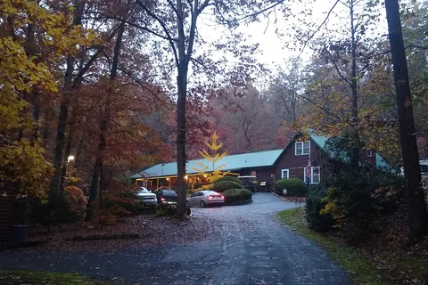 Solitude Pointe Cabins and RV Park