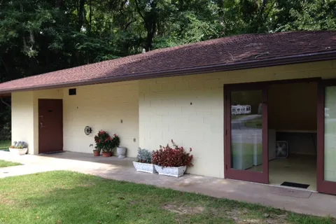 Inland Harbor RV Park