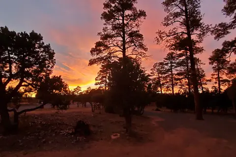 Aj's Getaway RV Park