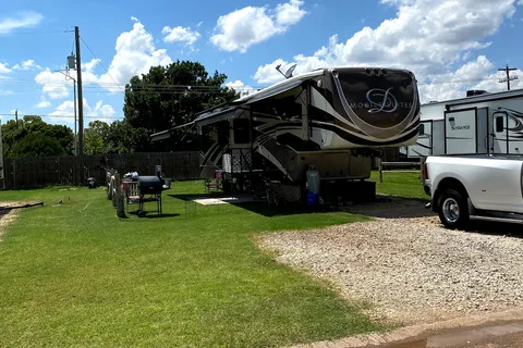 Phil’s Boys Estates RV Park and Mobile Home Park