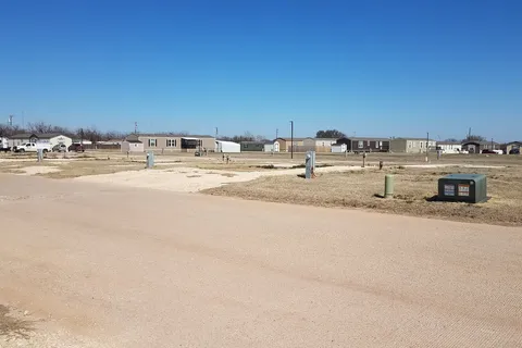 Phil’s Boys Estates RV Park and Mobile Home Park