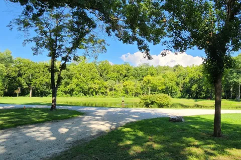 Pin Oak RV Resort
