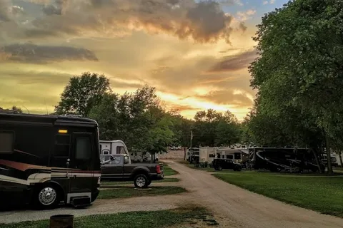Pin Oak RV Resort