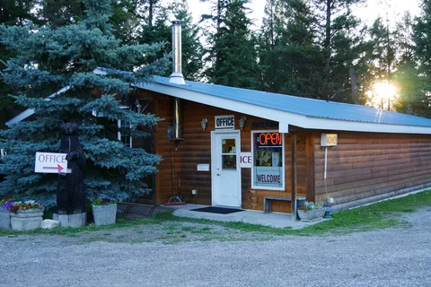 Springbrook Resort Motel and RV Park