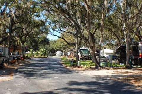 Frog Creek Campgrounds and RV Park