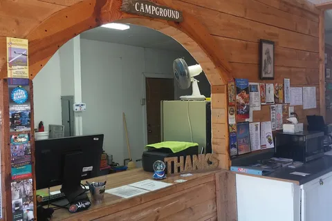 Happy Trails RV Park