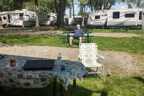 Flory's Cottages and Camping