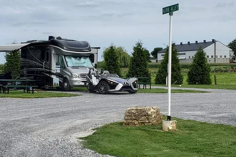 Flory's Cottages and Camping