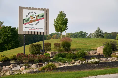 Whispering Hills Jellystone Recreation