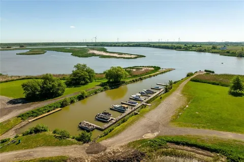 Maitland Shore RV Park