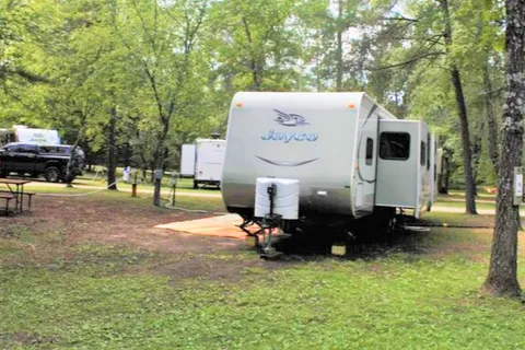 Twin Bears Wooded Campground