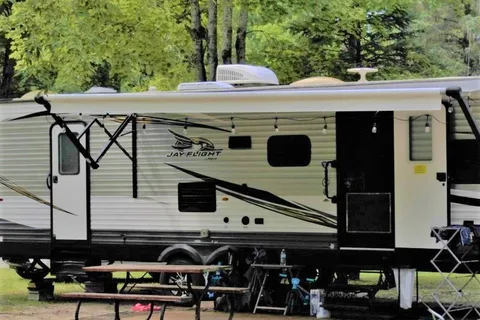 Twin Bears Wooded Campground