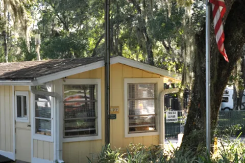Campers Holiday Travel Park
