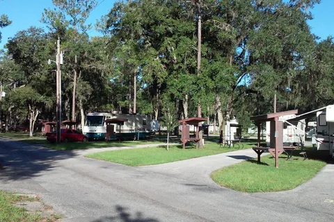 Campers Holiday Travel Park