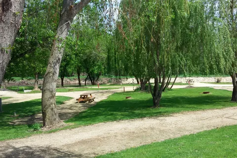 Blue Inn Campground
