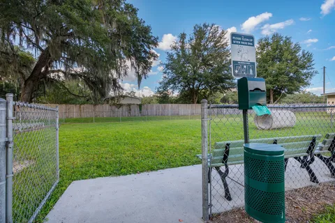 Paradise Oaks RV Resort
