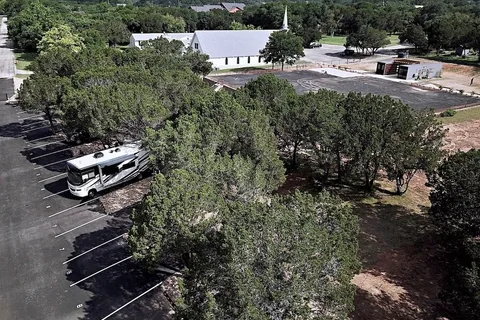 Laird's Hideaway RV Park & Pickleball Courts