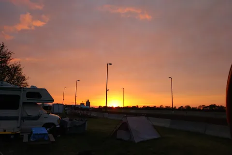 Poor Farmers RV Sales and Services