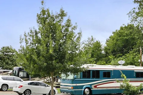 NorthLake Village RV Park