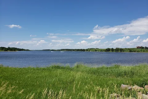 Oak - Lake Vermillion State Recreation Area